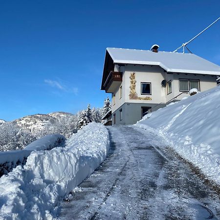 Nocky Mountains Lodge And Apartment Radenthein Kültér fotó